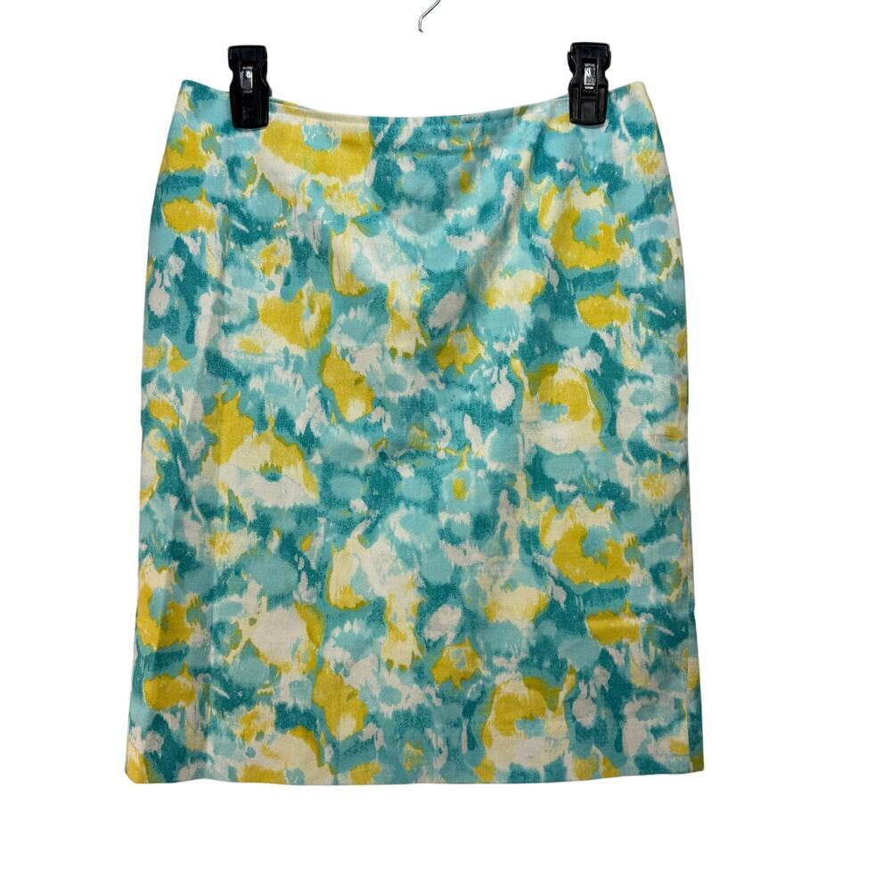 Talbots Petites Floral‎ pencil skirt. Size 6P
